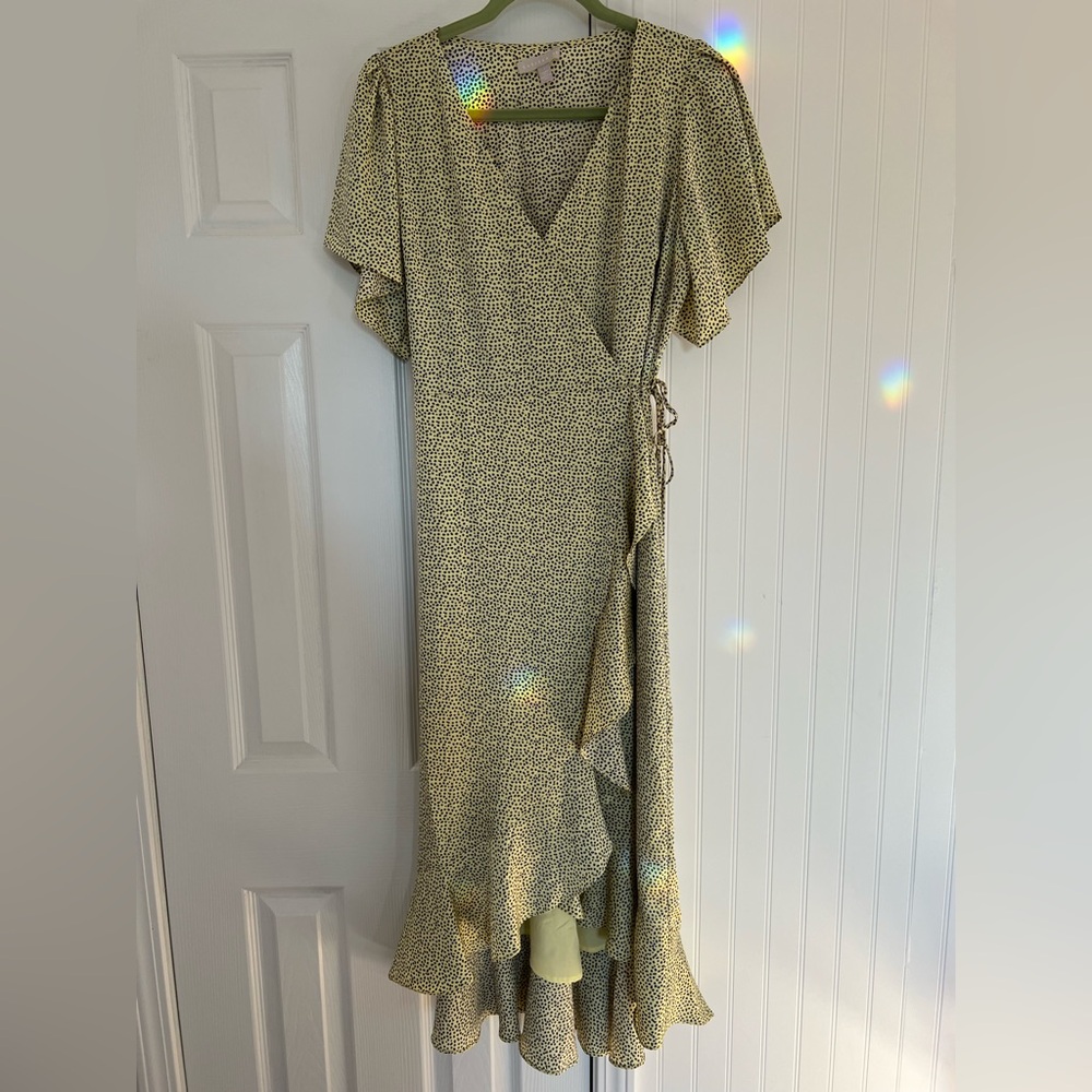 Chelsea28 Yellow High Low Flutter Sleeve Wrap Dress Yellow-Green Dot